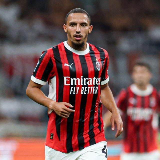 1726530232466014520.jpg ac.jpg